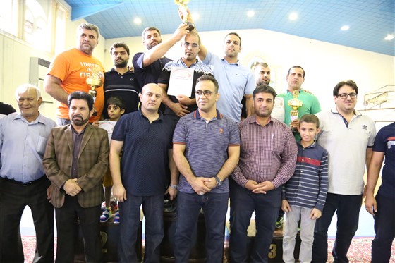پایان کشتی آزاد بزرگسالان قهرمانی باشگاههای خوزستان (( گرامیداشت عاشورائیان فجرآفرین)) اهواز :