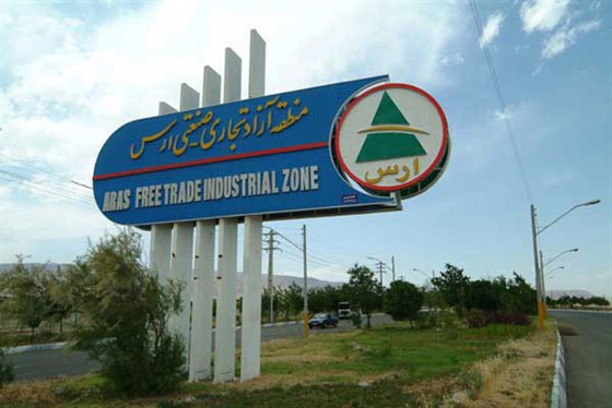 کشتی آزاد نوجوانان روز جهانی کودک :