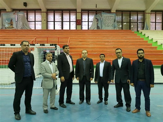 با حضور حمید بنی تمیم نایب رئیس خوزستانی فدراسیون کشتی و دبیر کل شورای کشتی آسیا ، حیدری مدیرکل ورزش و جوانان خوزستان و دکتر خواجه رئیس دانشگاه شهید چمران اهواز :