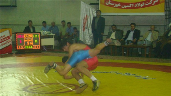 پیکارهای کشتی فرنگی بزرگسالان فهرمانی کشور: