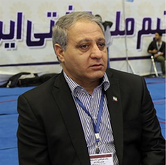 کشتی آزاد و فرنگی بزرگسالان قهرمانی کشور /تهران :