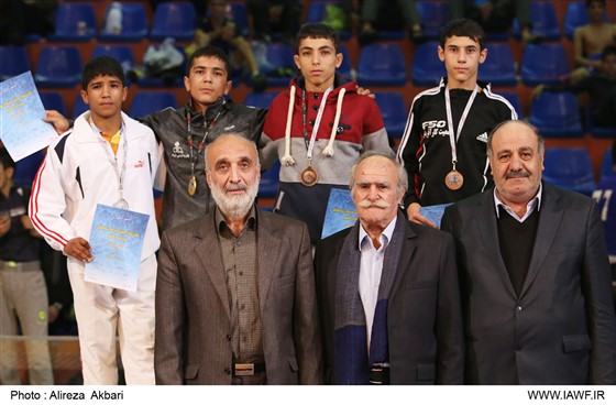 کشتی فرنگی نوجوانان قهرمانی کشور / تهران :