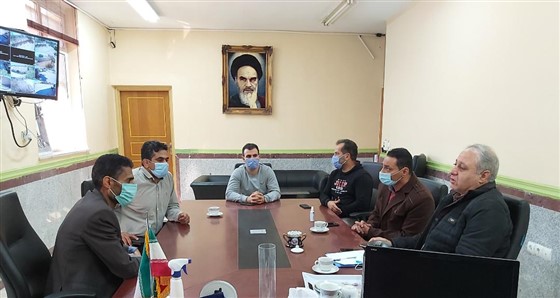 ظهر امروز و هم زمان با آغاز ایام ا... دهه مبارک فجر :